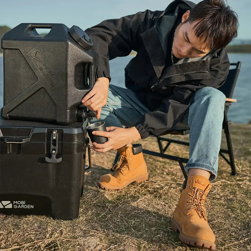 Mobi Garden MU-ZE Water Container – Portable Food-Grade Camping Bucket with Faucet - Mobi Garden MU-ZE Water Container