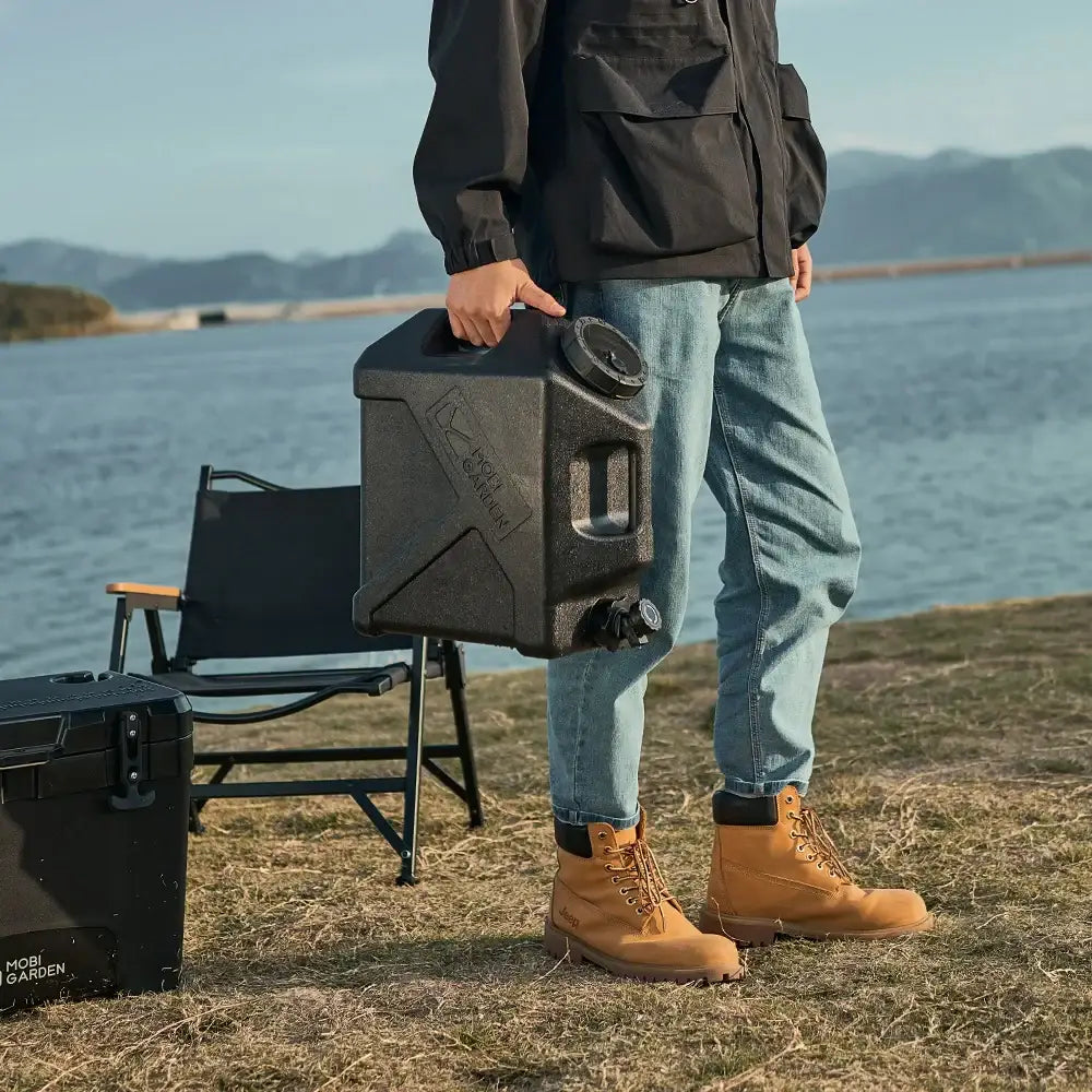 Mobi Garden MU-ZE Water Container – Portable Food-Grade Camping Bucket with Faucet - Mobi Garden MU-ZE Water Container